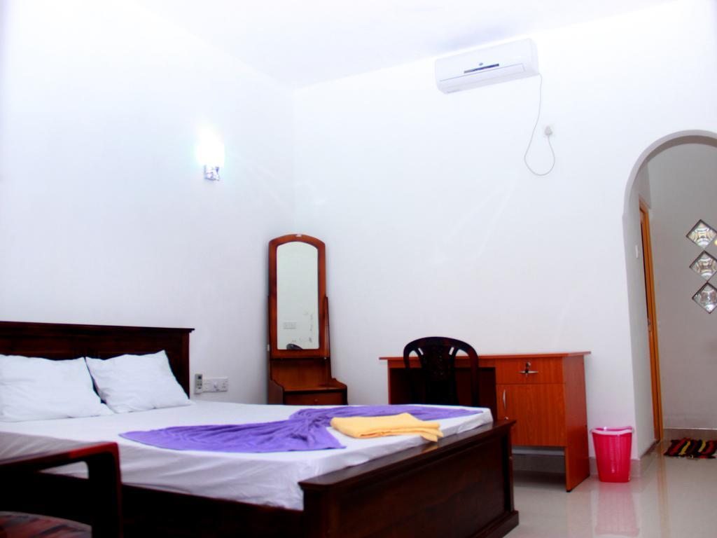 Heaven Star Rest Bed & Breakfast Мириса Стая снимка