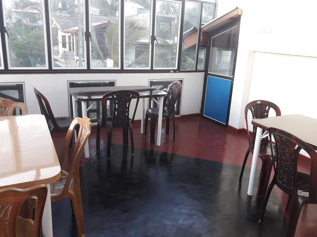 Heaven Star Rest Bed & Breakfast Мириса Екстериор снимка