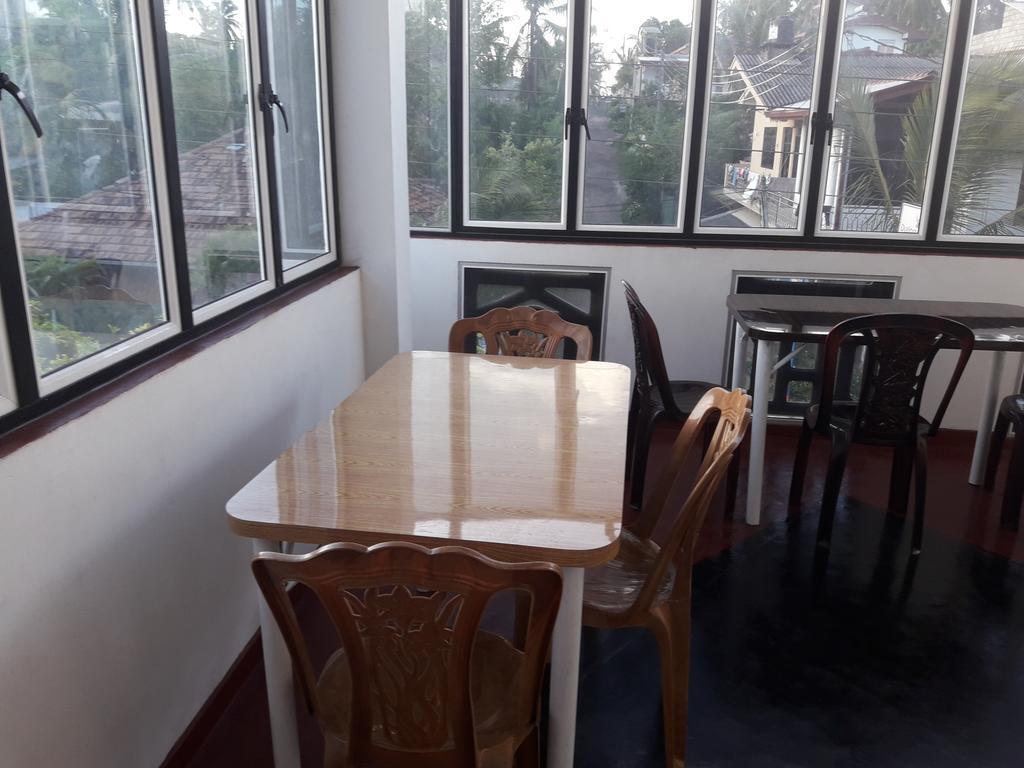 Heaven Star Rest Bed & Breakfast Мириса Екстериор снимка