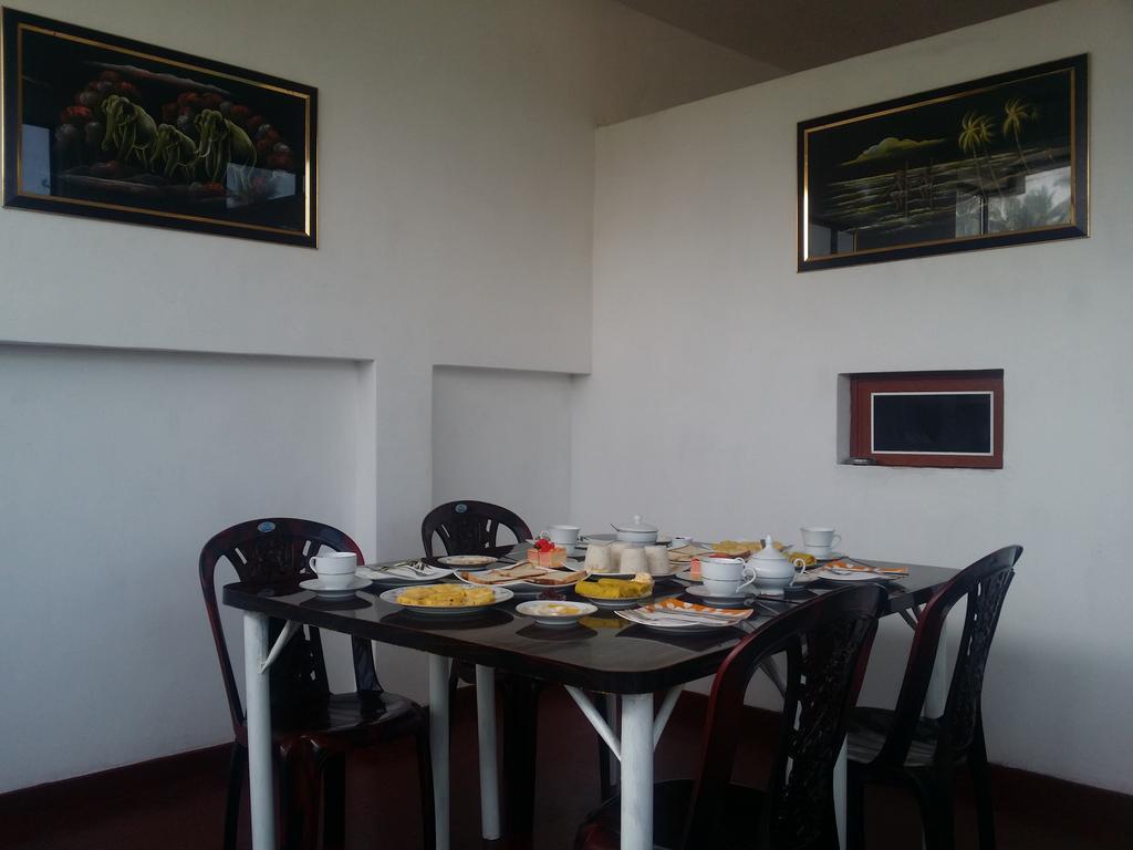 Heaven Star Rest Bed & Breakfast Мириса Екстериор снимка